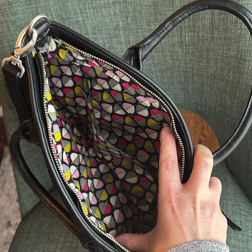 VERA BRADLEY DAY OFF SATCHEL SHOULDER BAG CLASSIC BLACK SIGNATURE RETIRED NWOT - Picture 7 of 12